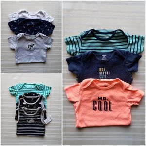 Lot of bodysuits for boy 24 months from Carter's
